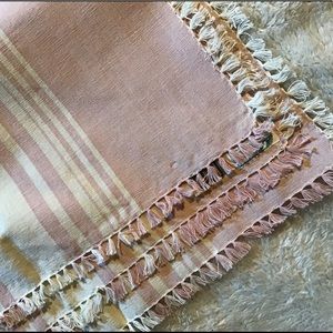 Park b Smith rose picnic  napkins